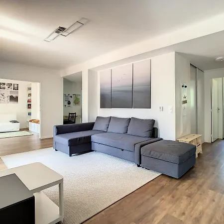 Apartment Superbe Entierement Renove Au Pied Des Montagnes Avec Parking Inclus Bagneres-de-Bigorre